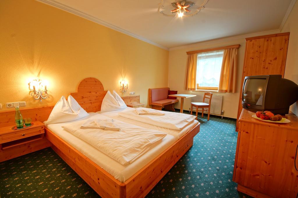 Hotel Restaurant Das Roessl Windischgarsten Pokój zdjęcie